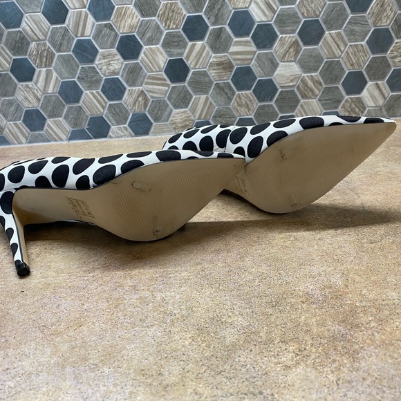 Beautiful Aldo Shoes - Picture 4 of 4